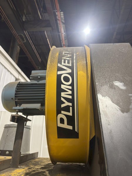 5 HP X 4 CARTRIDGE PLYMOVENT DUST COLLECTOR: STOCK #22015