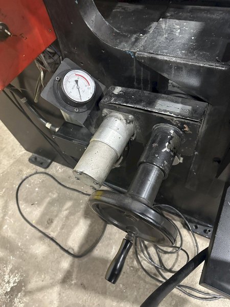 80 TON x 8' AMADA MODEL #RG-80 HYDRAULIC PRESS BRAKE NC9-EX CONTROL: STOCK #19753