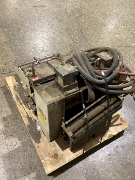 COOPER WEYMOUTH PETERSON 18B COIL STRAIGHTENER 18IN 0.093IN USED