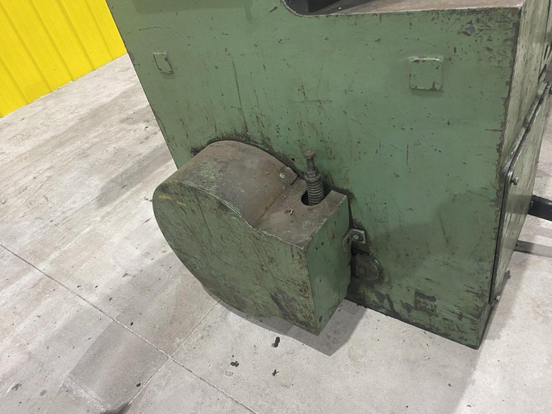 10' X 1/4" WYSONG MODEL #1025 MECHANICAL POWER SQUARING SHEAR: STOCK #20267