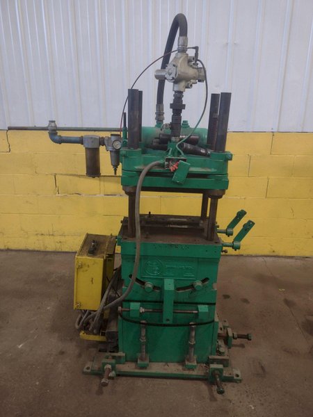 7 TON AIRAM  PNEUMATIC CUT OFF PRESS: STOCK #15486