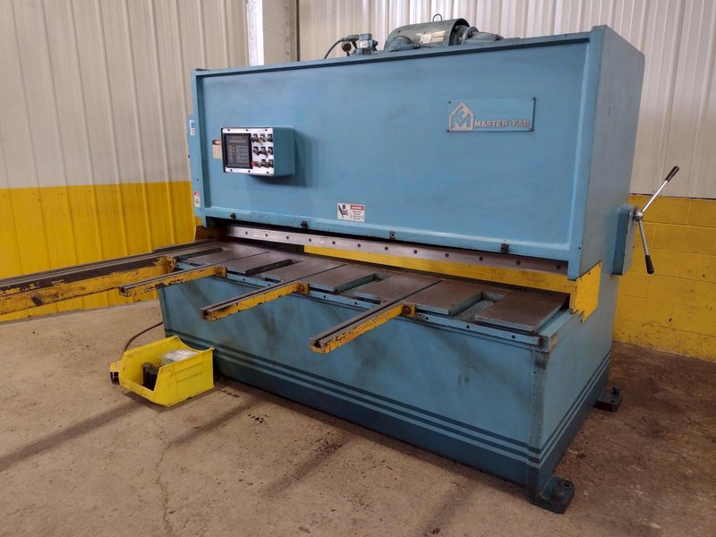 8&#039; x 1/4&quot; MASTER-FAB MODEL #SSB250-8 HYDRAULIC SHEAR: STOCK #18407