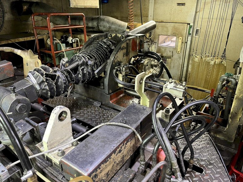 1 1/4&quot; National Model 1250 Five Die Cold Former