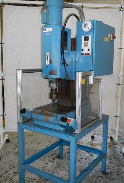 5/8&quot; VSI ORBITAL RIVETER