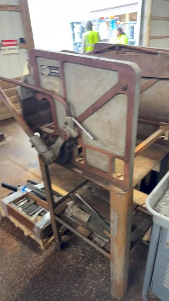 DIACRO MODEL #1 HAND OPERATED PRESS BRAKE: YOBRO #24962