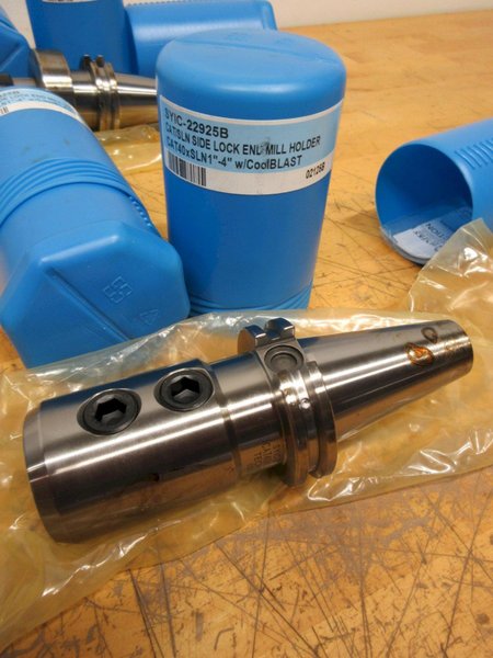 Techniks SYIC CAT40 Tool Holders (9 pcs) Assorted ***All New In Packaging***- Auction Item