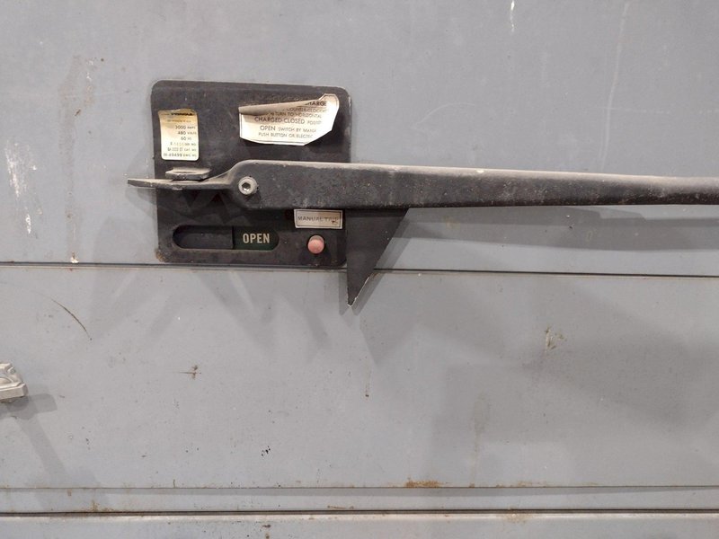 3000 AMP CUTLER-HAMMER ELECTRIC SWITCHBOARD PANEL: STOCK #18729