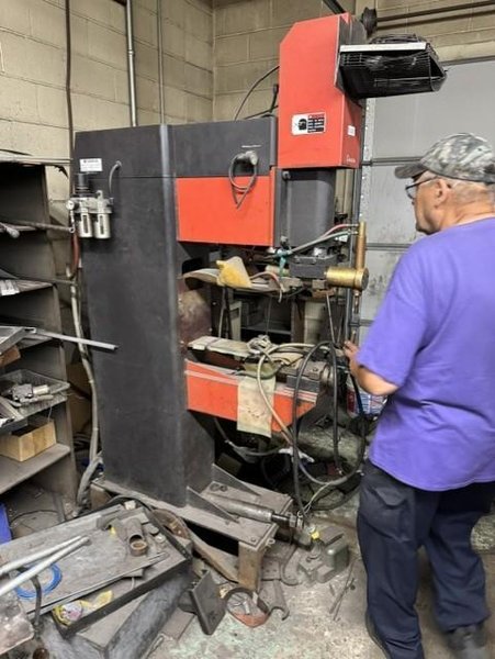 AMADA ID40-ST SPORT WELDER