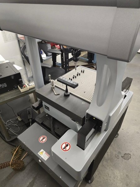 TESA Micro-Hite dcc 3D M.1604.3110 Motorized CMM, 2009