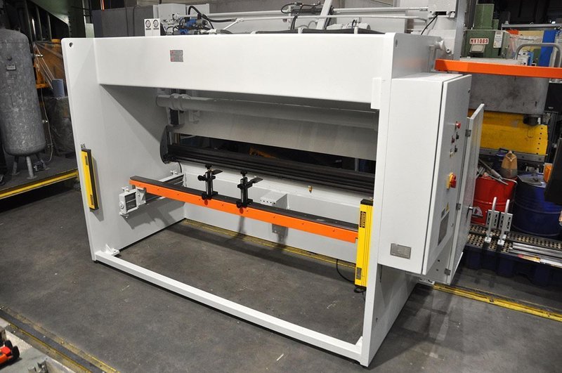 Ermak - Eco-Bend 200 ton x 3600 mm CNC
