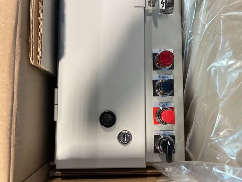 EATON FREEDOM NEMA COMBINATION FVNR STARTER WITH FUSED DISCONNECT &amp; CPT  -  ECN1811CCC