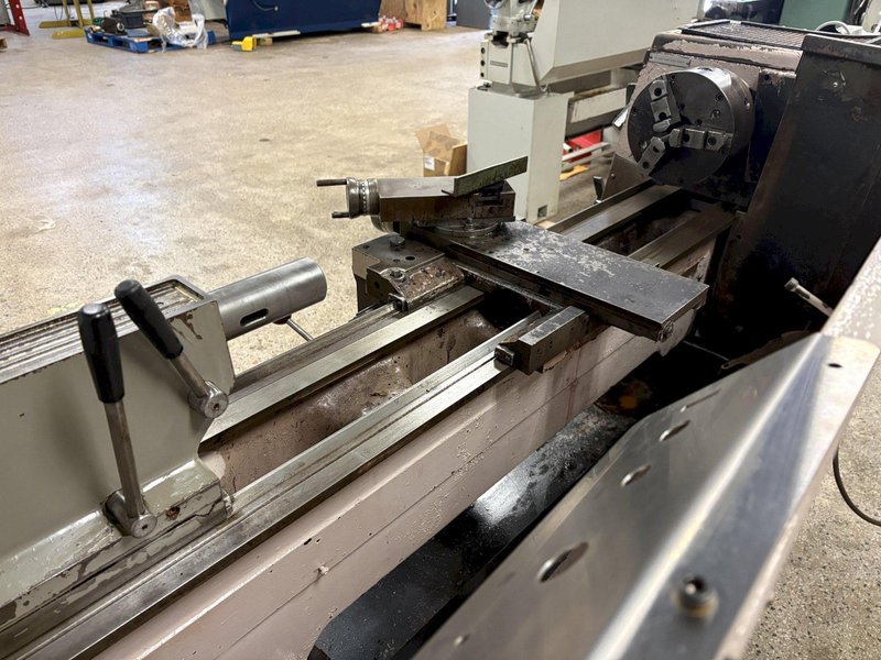 13" x 40" CLAUSING-COLCHESTER Geared Head Engine Lathe