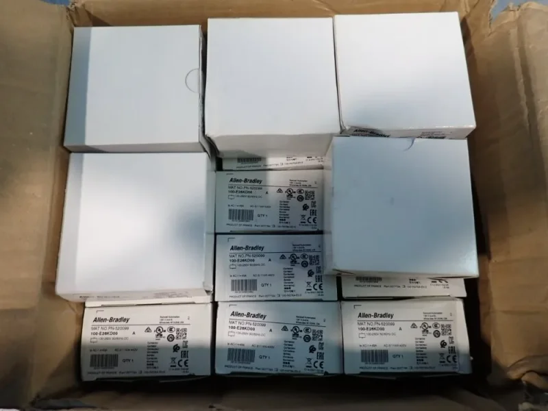 ALLEN-BRADLEY CONTACTOR  -  100-E26KD00