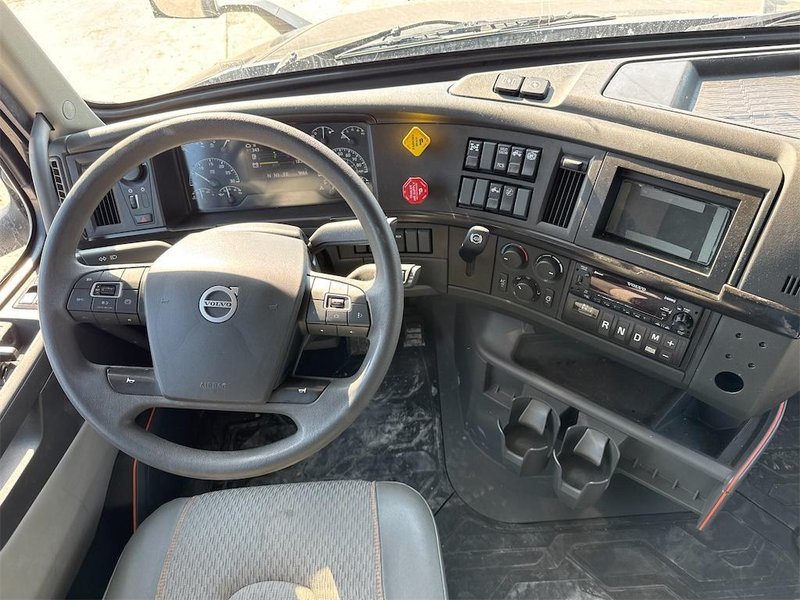 2024 Volvo VNL64T860 4V4NC9EH6RN656675