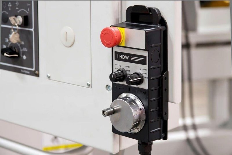 Microcut 4.33&quot; CNC Table Type Horizontal Boring Mill