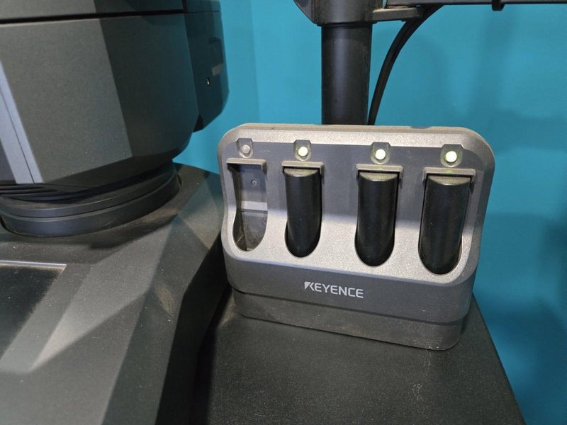 Keyence XM-5000 Portable Handheld CMM, 2023 – System w/ Large Stage &amp; Laptop
