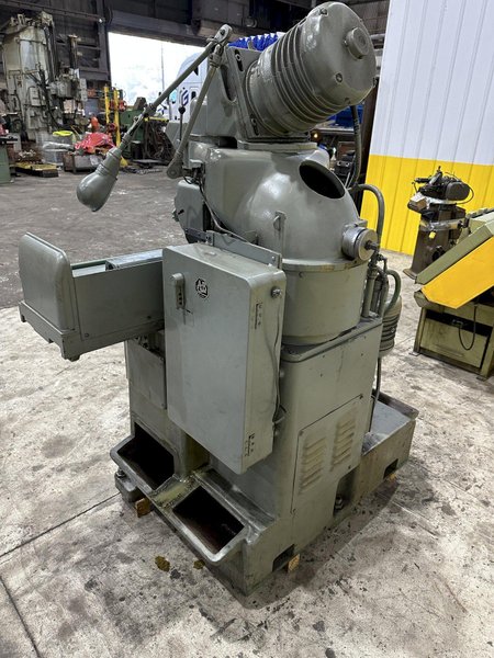 5" BARBER COLEMAN MODEL 6-5 GEAR HOB GRINDER: STOCK #22047