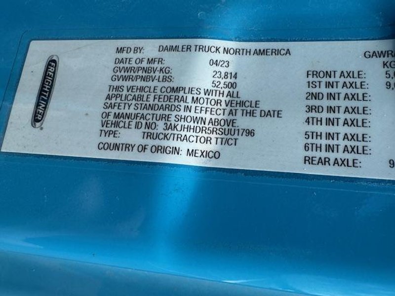 Freightliner Cascadia 125, 2023 – Sleeper Cab, Detroit Diesel, Automatic