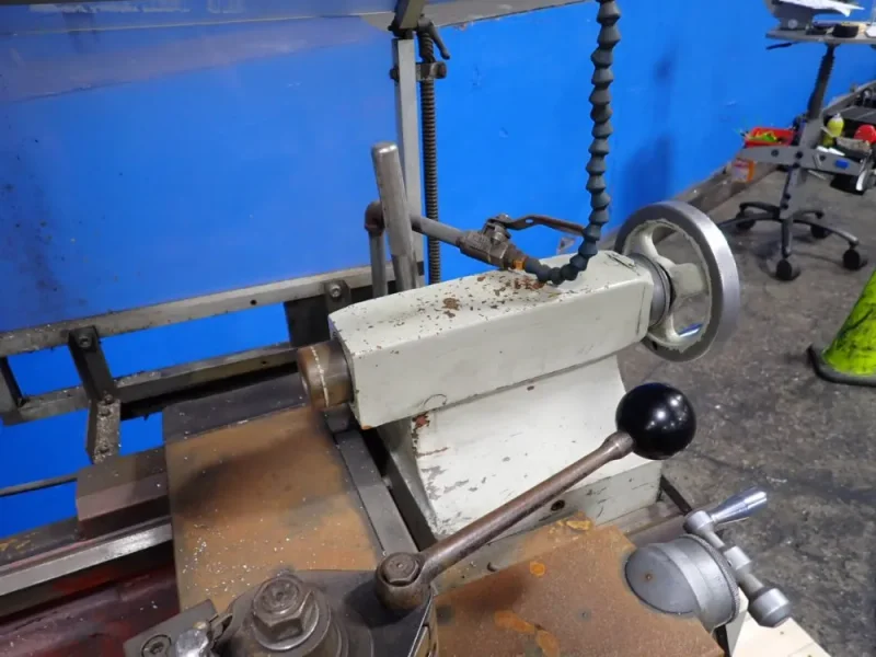 VICTOR / TAICHUNG MACHINERY 20" X 40" LATHE  -  400X1000