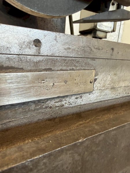 10" X 30" DOALL MODEL HL-1030 HYDRAULIC SURFACE GRINDER. STOCK # 1111525.