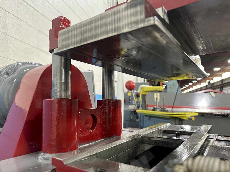 12 TON TISHKEN 4 POST CUTOFF PRESS: STOCK #78450