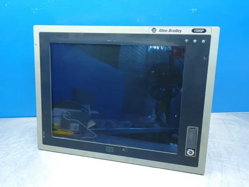 ALLEN BRADLEY 15" DISPLAY, 32GB SLC SOLID STATE STORAGE INTEGRATED DISPLAY INDUSTRIAL COMPUTER  -  6181P-15A3HW71AC