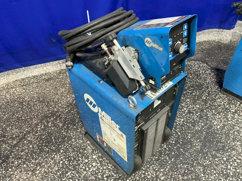 Miller  450 A  Welder  - Axcess 450