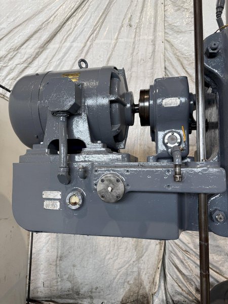 5' X 17" CARLTON 3A RADIAL ARM DRILL. STOCK # 0328226