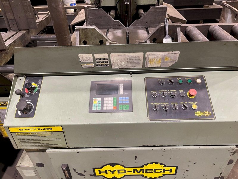 1998 Hydmech V-18A Vertical Bandsaw (#5059)