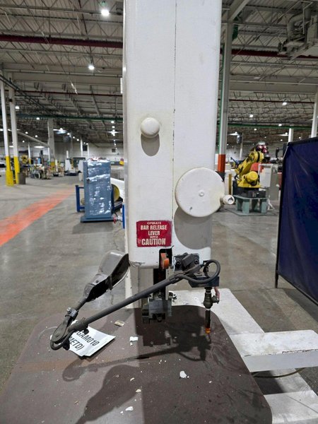 GROB 4V-24 VERTICAL BAND SAW 240V USED