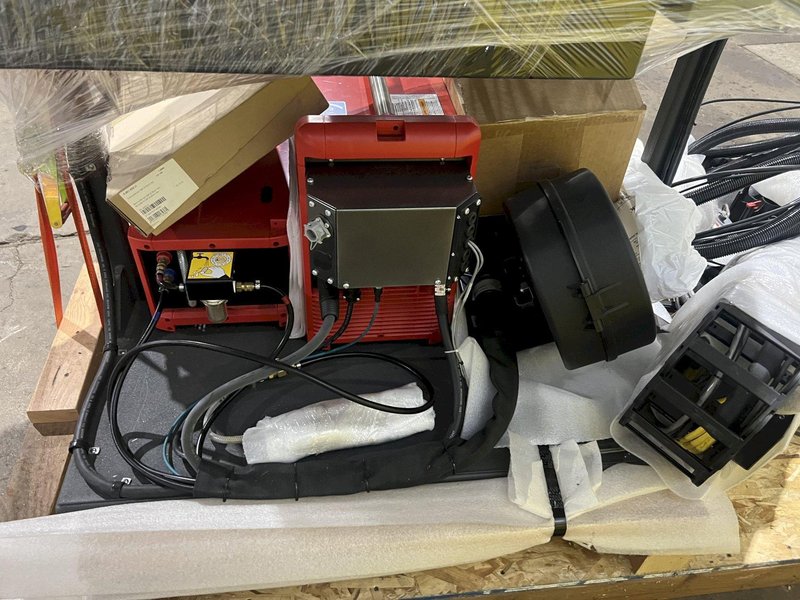 FRONIUS TRANSPULS AUTOMATED WELDING SYSTEM WITH AMET XM CONTROLS, NEW ON SKID: STOCK #23303