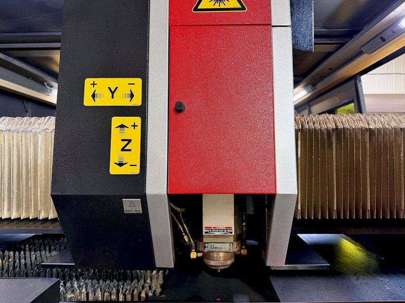 Amada Ensis 3015 AJ 9KW Fiber