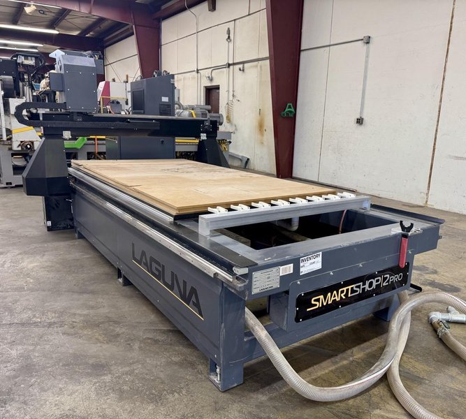 Laguna SmartShop II Pro 4′ x 8′ CNC Router, 2023 – 12 HP HSD Spindle, 8-Position ATC, Vacuum Table, Syntec Control