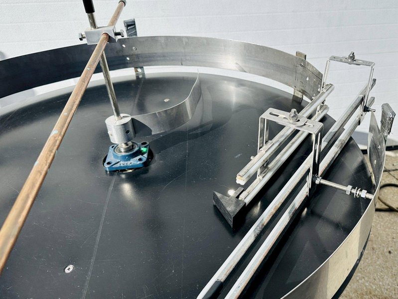 West Company RU-36  |  36” Rotary Accumulation Table