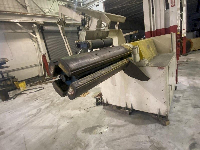 20000 Lbs. Rowe Coil Reel and Straightener