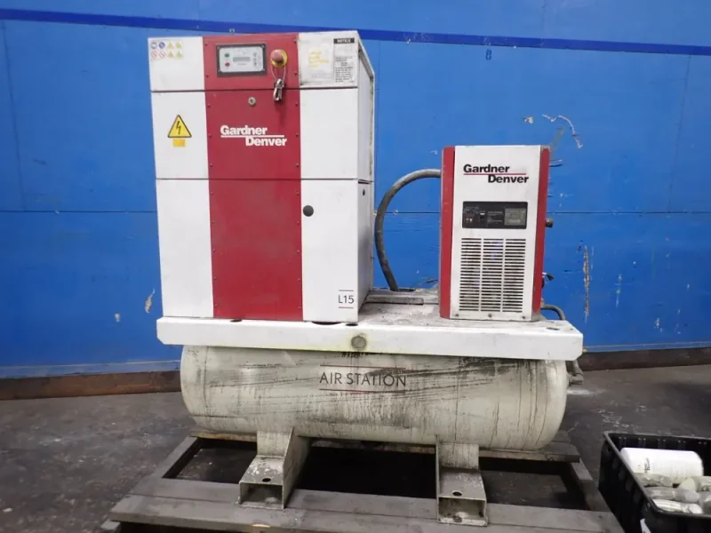 GARDNER DENVER 20 HP AIR COMPRESSOR  -  L15-22C