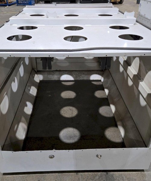 ROBOVENT FILTERED EXHAUSED SYSTEM W/ EPAD TOCUH 200 AMP 600 VAC USED