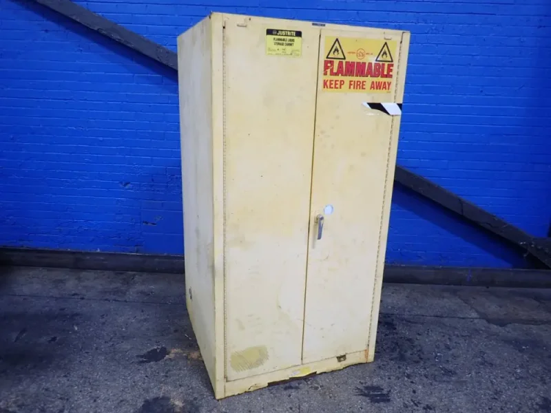 JUSTRITE MFG CO 60 GAL. FLAMMABLE CABINET  -  25602