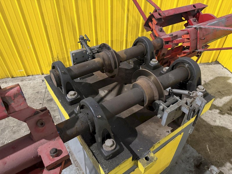 3,000 LB x 24" MARION MFG DOUBLE END PULL OFF COIL REEL UNCOILER 2010: YOBRO #26063