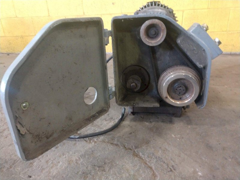 12&quot; X 2 HP BROWN &amp; SHARP MAGNETIC CHUCK POWERED GRINDING HEAD: STOCK #14455