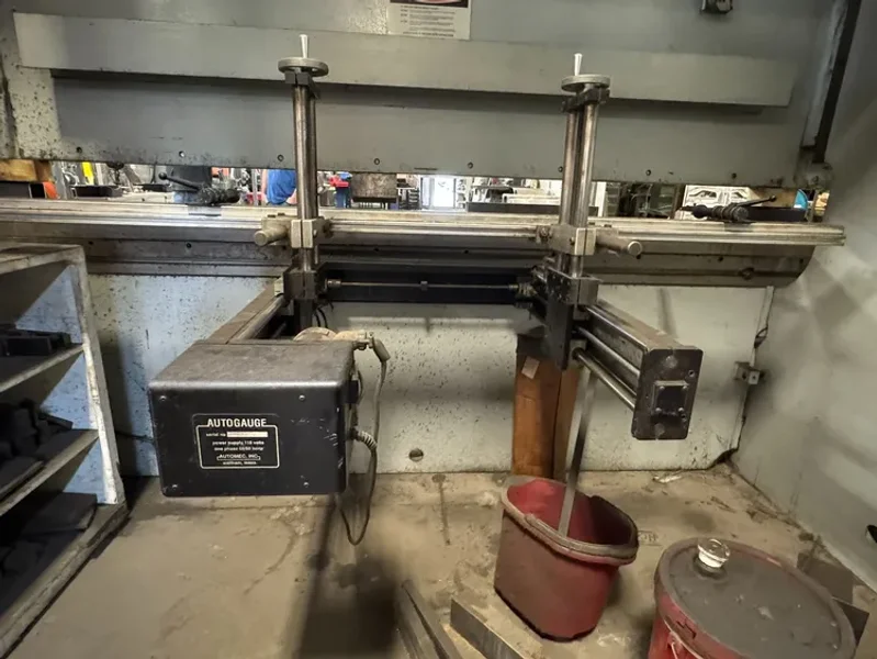 USED PACIFIC JENESIS SERIES I J-100-10 10' X 100 TON SINGLE AXIS CNC HYDRAULIC PRESS BRAKE