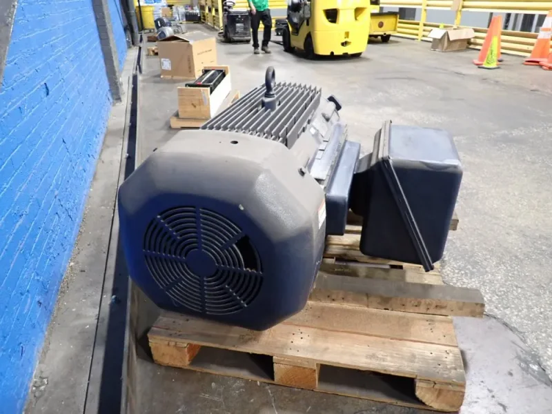 LINCOLN ELECTRIC 250 HP MOTOR  -  CS4B250T64YQ1#SM3070