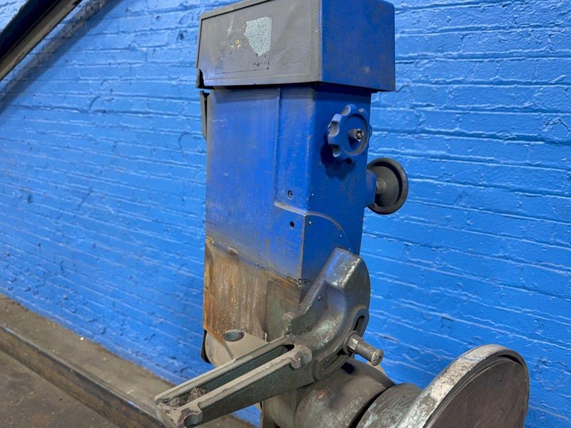 DOALL 6” / 12” BELT/DISC SANDER   -  4206