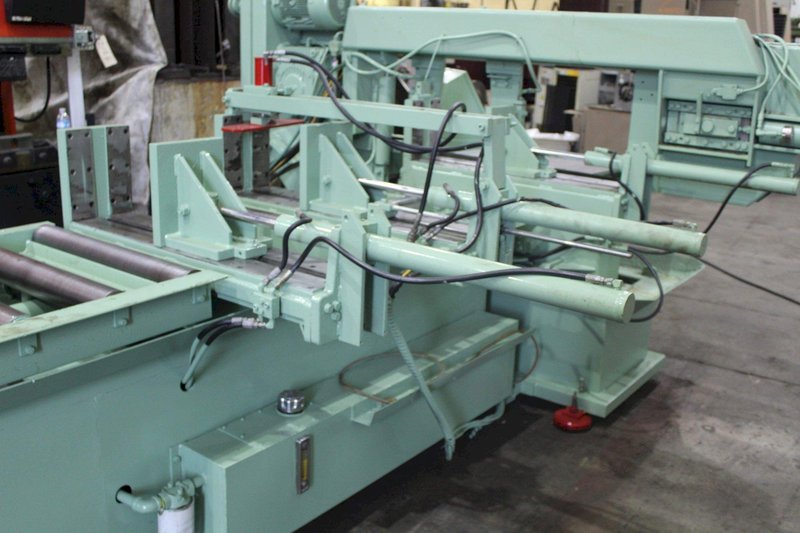 18" X 27" HYDMECH S-25A AUTO MITRE HORIZONTAL BANDSAW: STOCK #72194