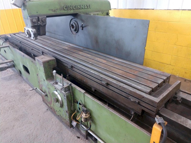 18&quot; X 128&quot; CINCINNATI HYPOWERMATIC HORIZONTAL SIMPLEX PRODUCTION MILL. STOCK # 1162121