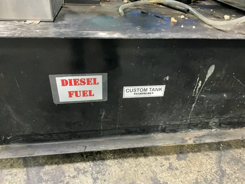 CATERPILLAR OLYMPIAN 150 KW / 268 GAL DIESEL GENERATOR   -  D150P2