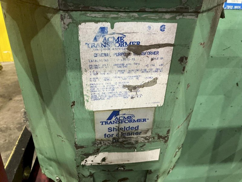 8,000 LB X 36" DALLAS DPR-8000-36 MOTORIZED UNCOILER. STOCK # 0218526