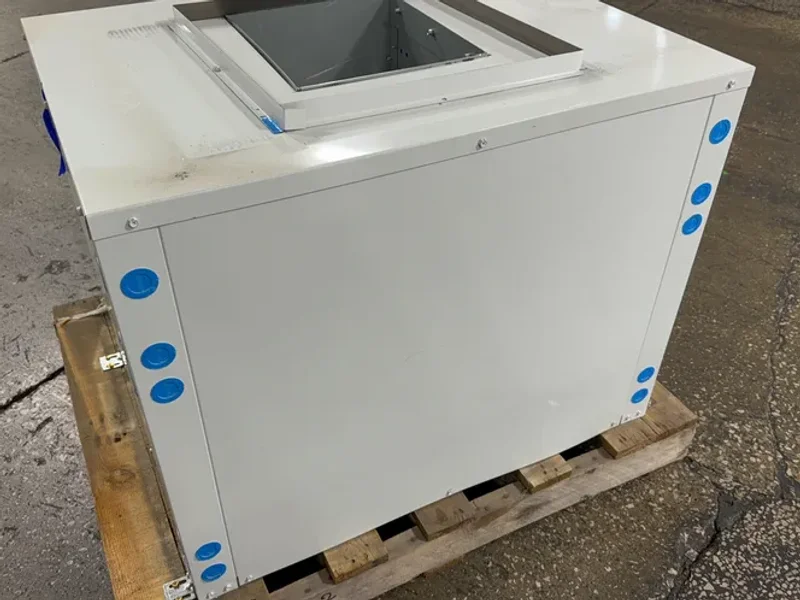 BOSCH WATER SOURCE HEAT PUMP  -  SM-060-1AHX-XRSATA-CHTX