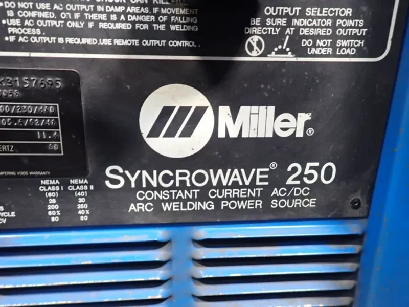 Miller 200 A Welder  - Syncrowave 250
