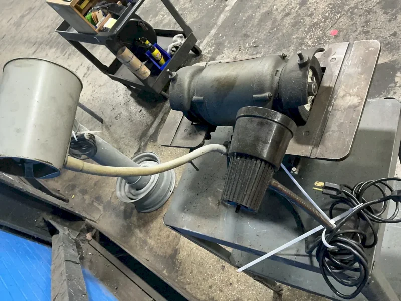 BALDOR PEDESTAL GRINDER-BUFFER   -  522